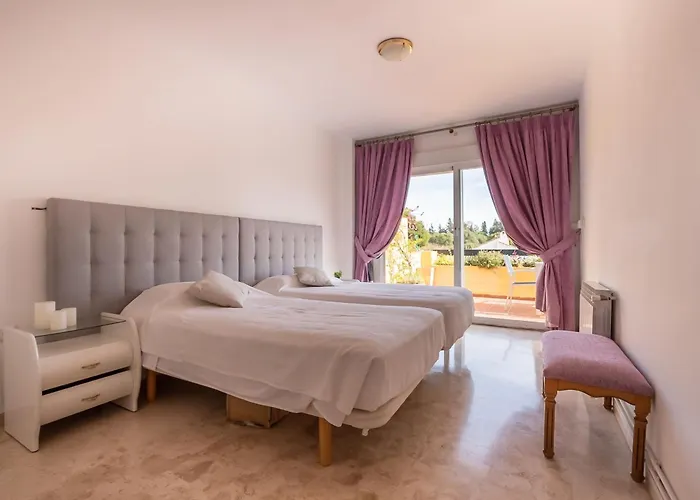 Apartment Duplex Cartujanos I *